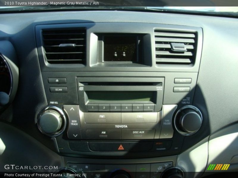 Magnetic Gray Metallic / Ash 2010 Toyota Highlander