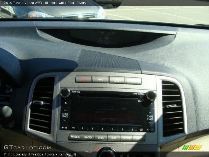 Blizzard White Pearl / Ivory 2010 Toyota Venza AWD