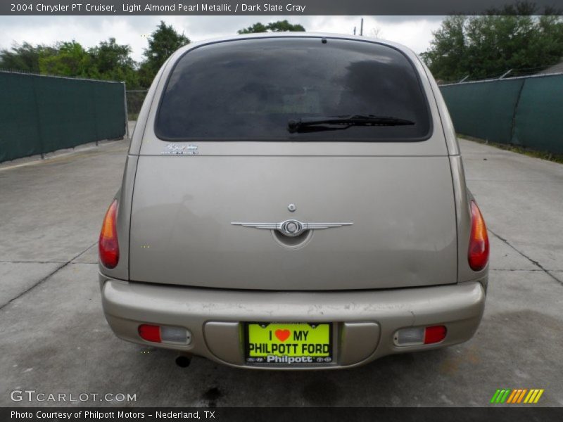 Light Almond Pearl Metallic / Dark Slate Gray 2004 Chrysler PT Cruiser