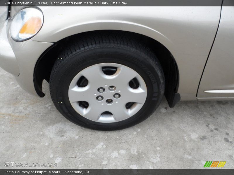 Light Almond Pearl Metallic / Dark Slate Gray 2004 Chrysler PT Cruiser