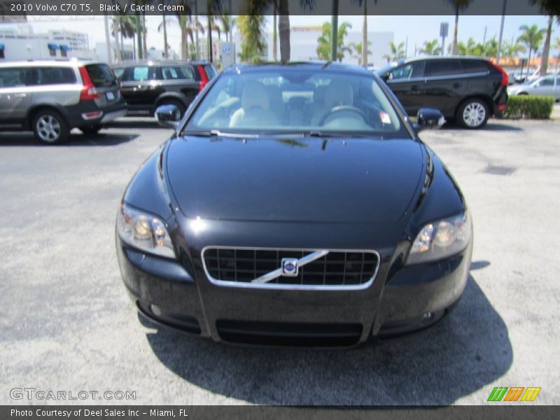 Black / Cacite Cream 2010 Volvo C70 T5