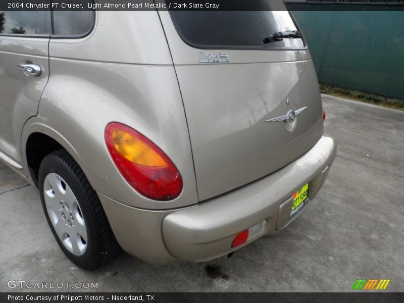 Light Almond Pearl Metallic / Dark Slate Gray 2004 Chrysler PT Cruiser