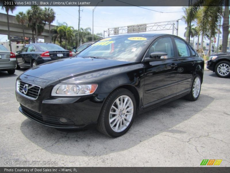 Black / Umbra/Calcite Leather 2011 Volvo S40 T5