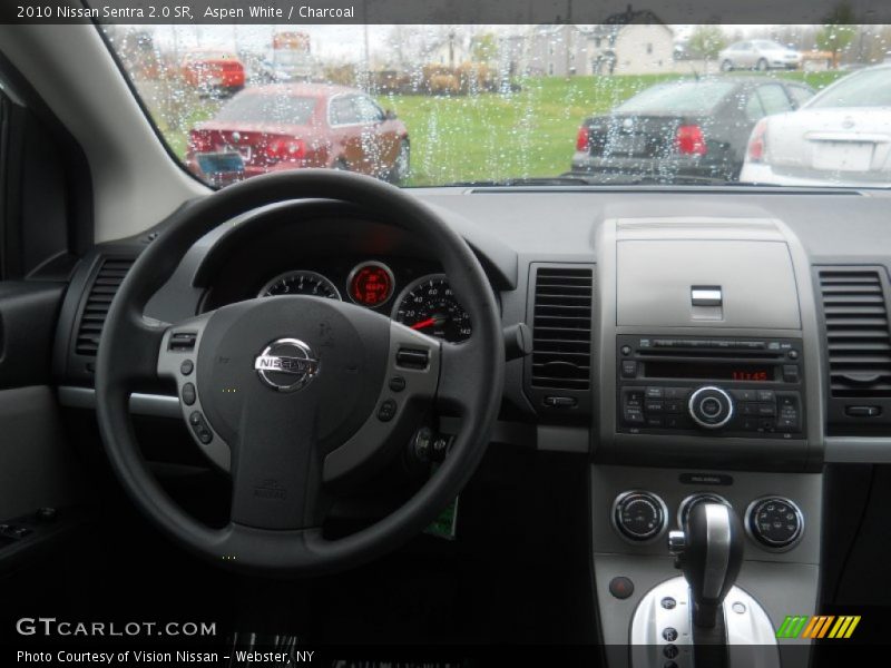 Aspen White / Charcoal 2010 Nissan Sentra 2.0 SR