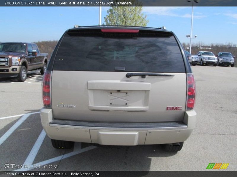 Gold Mist Metallic / Cocoa/Light Cashmere 2008 GMC Yukon Denali AWD