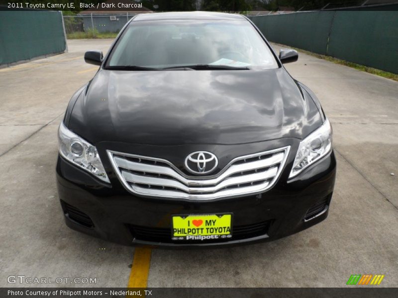 Black / Dark Charcoal 2011 Toyota Camry LE