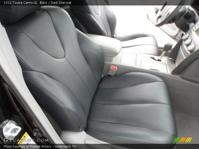 Black / Dark Charcoal 2011 Toyota Camry LE