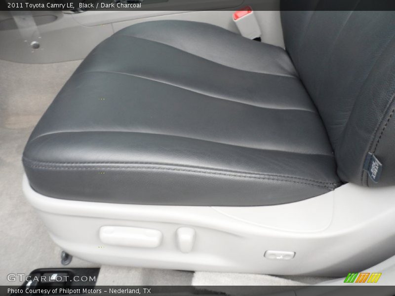 Black / Dark Charcoal 2011 Toyota Camry LE