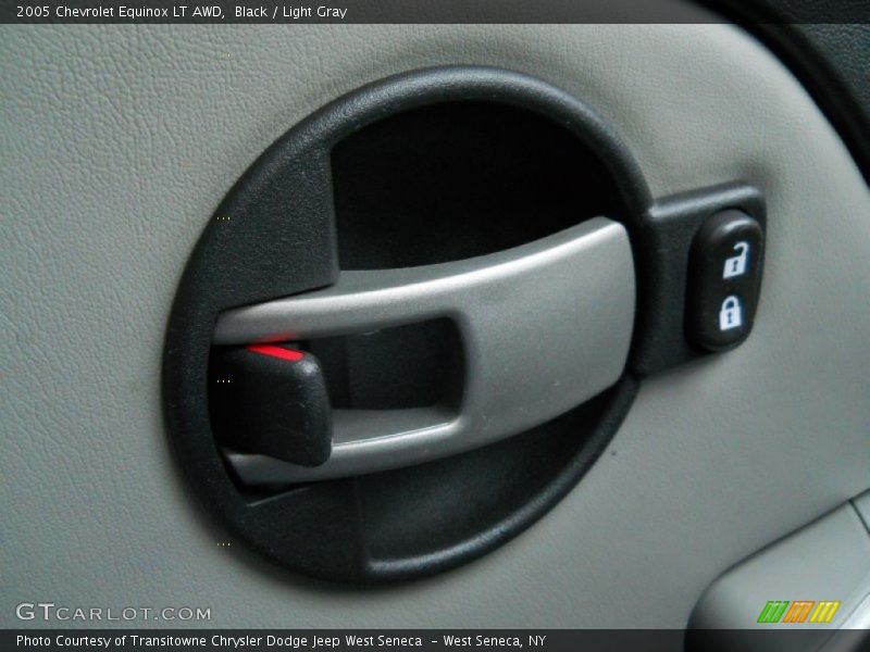 Black / Light Gray 2005 Chevrolet Equinox LT AWD