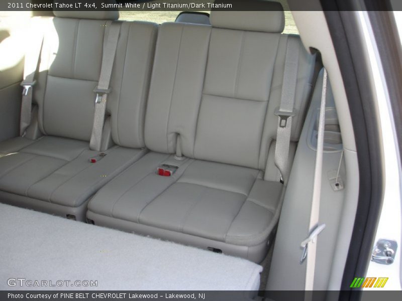 Summit White / Light Titanium/Dark Titanium 2011 Chevrolet Tahoe LT 4x4