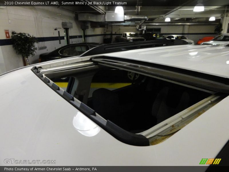 Summit White / Jet Black/Light Titanium 2010 Chevrolet Equinox LT AWD