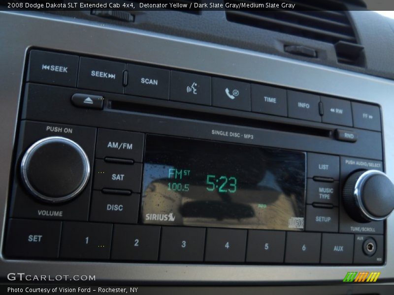 Audio System of 2008 Dakota SLT Extended Cab 4x4