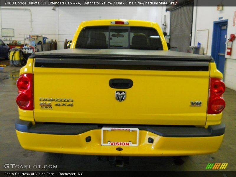 Detonator Yellow / Dark Slate Gray/Medium Slate Gray 2008 Dodge Dakota SLT Extended Cab 4x4