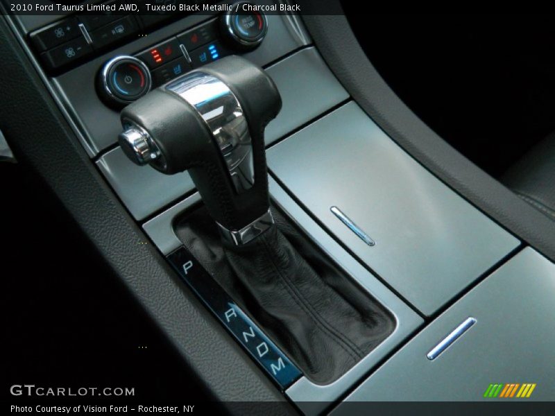 Tuxedo Black Metallic / Charcoal Black 2010 Ford Taurus Limited AWD