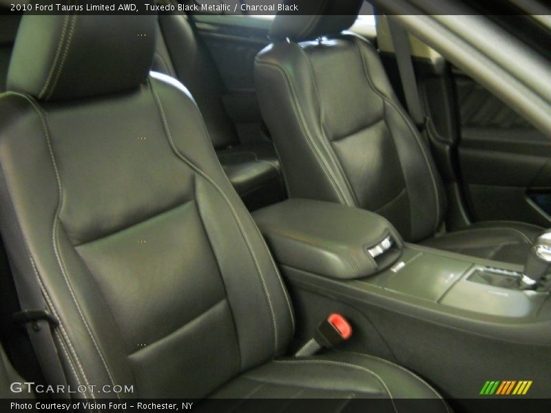 Tuxedo Black Metallic / Charcoal Black 2010 Ford Taurus Limited AWD