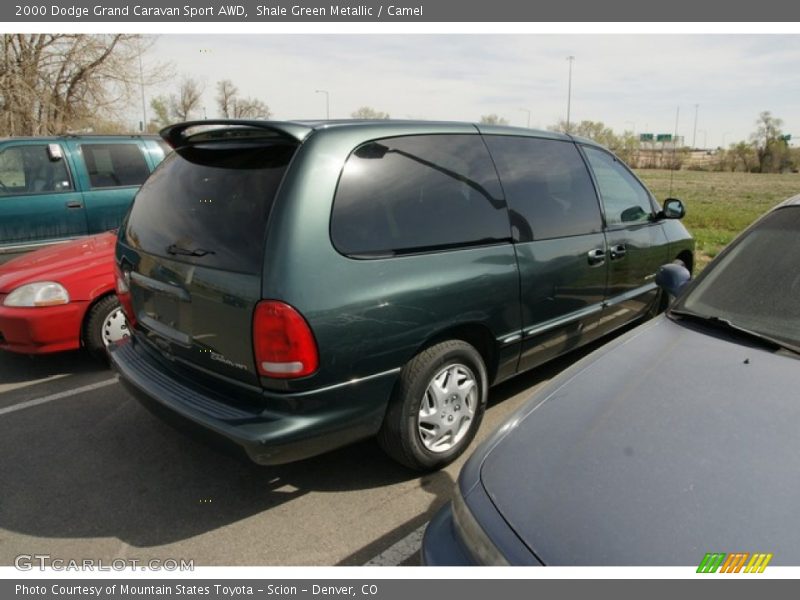 Shale Green Metallic / Camel 2000 Dodge Grand Caravan Sport AWD