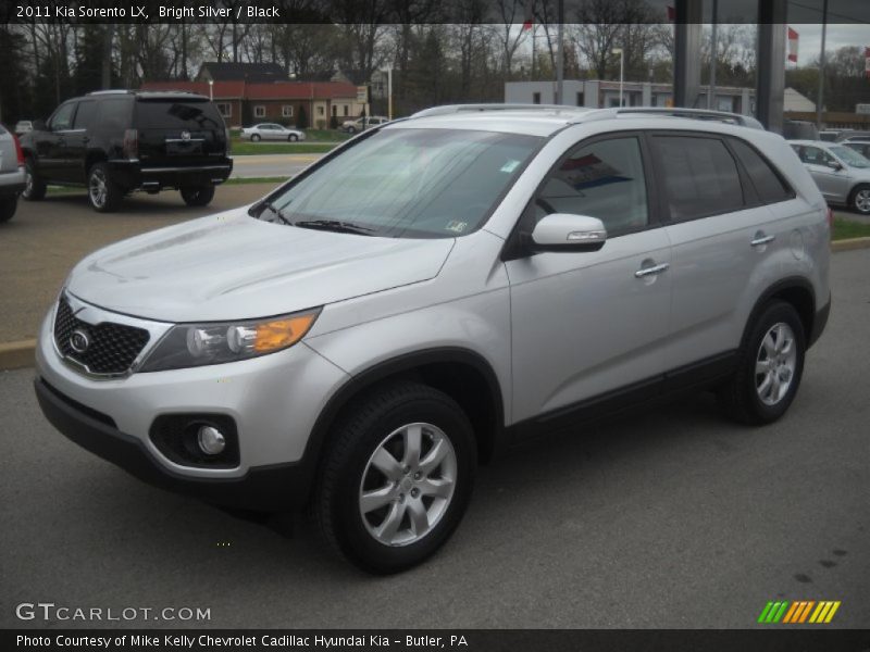 Bright Silver / Black 2011 Kia Sorento LX