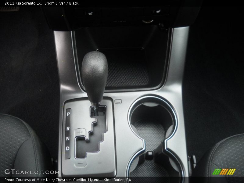 Bright Silver / Black 2011 Kia Sorento LX