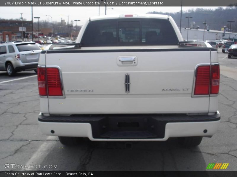 White Chocolate Tri Coat / Light Parchment/Espresso 2007 Lincoln Mark LT SuperCrew 4x4