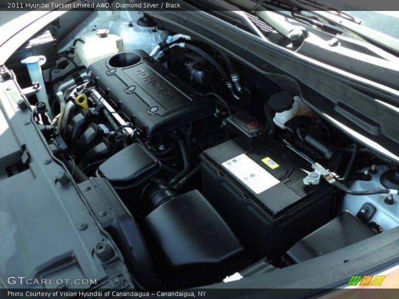 Diamond Silver / Black 2011 Hyundai Tucson Limited AWD