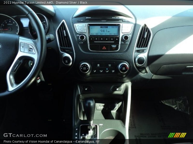 Diamond Silver / Black 2011 Hyundai Tucson Limited AWD
