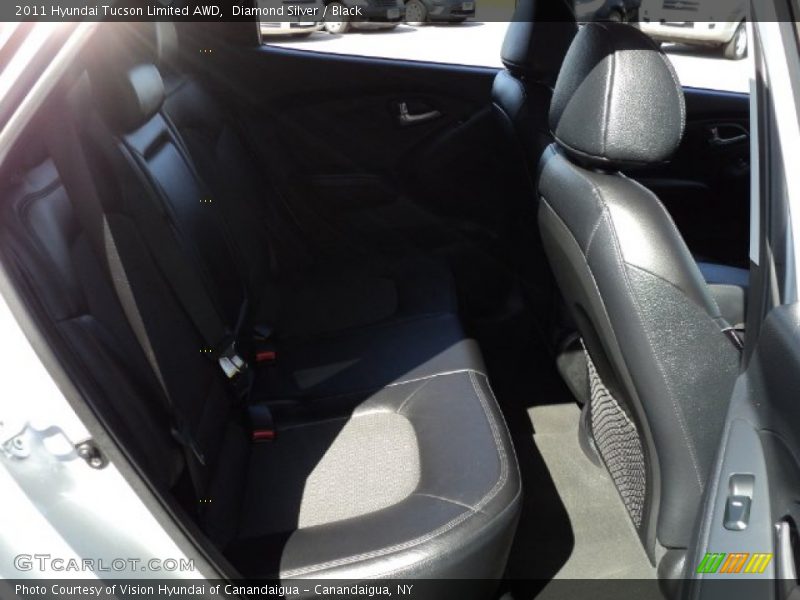 Diamond Silver / Black 2011 Hyundai Tucson Limited AWD