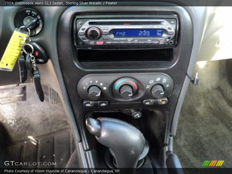 Sterling Silver Metallic / Pewter 2004 Oldsmobile Alero GL1 Sedan