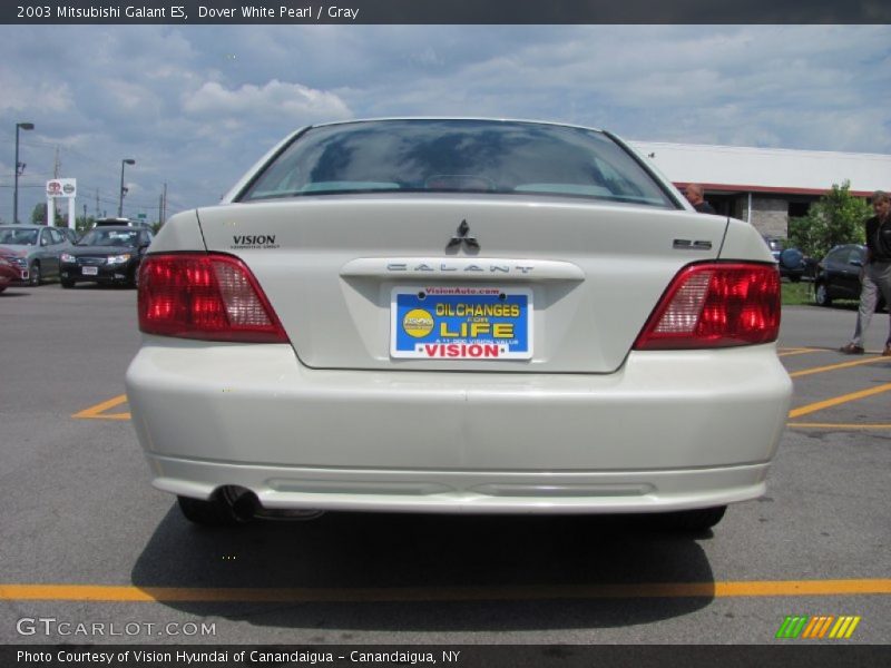 Dover White Pearl / Gray 2003 Mitsubishi Galant ES