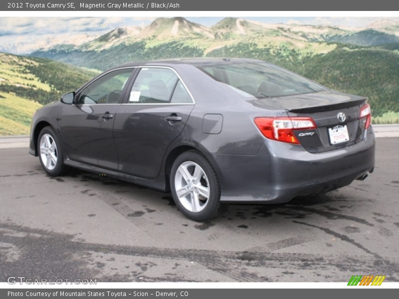 Magnetic Gray Metallic / Black/Ash 2012 Toyota Camry SE