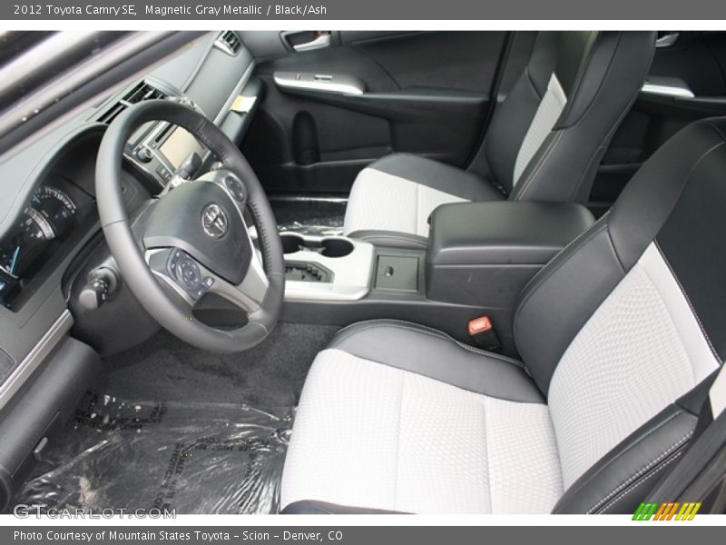 Magnetic Gray Metallic / Black/Ash 2012 Toyota Camry SE
