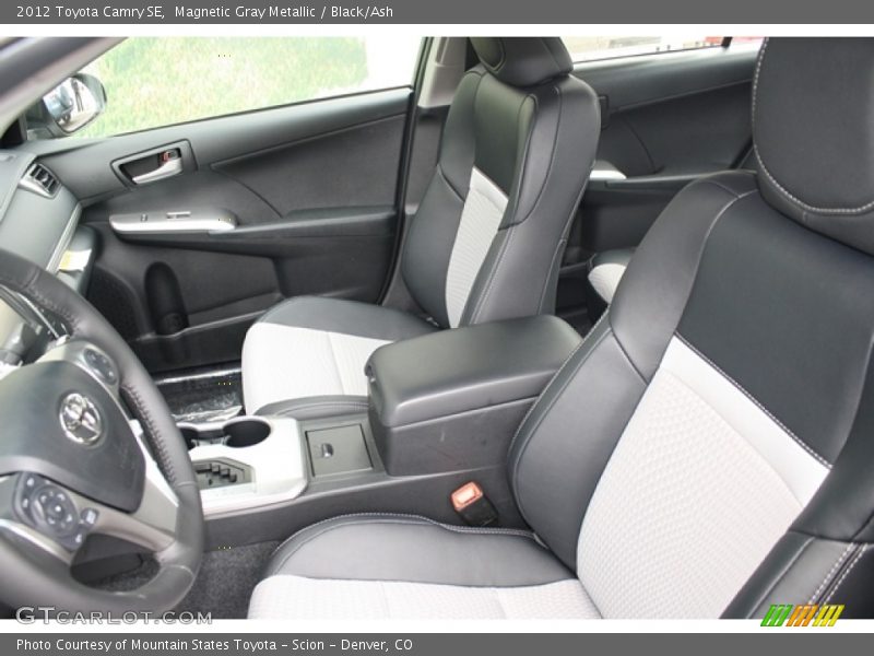 Magnetic Gray Metallic / Black/Ash 2012 Toyota Camry SE