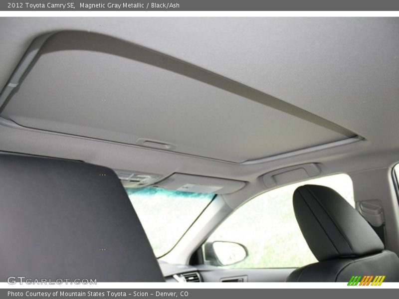 Magnetic Gray Metallic / Black/Ash 2012 Toyota Camry SE