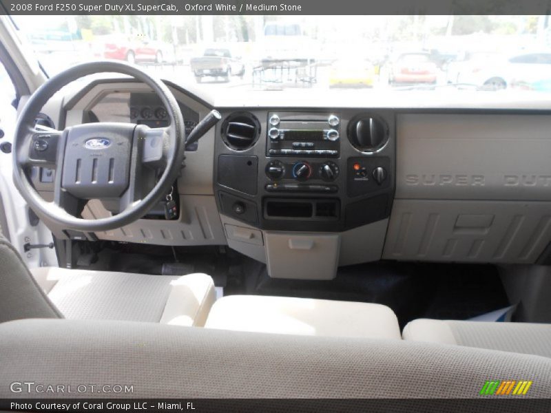Oxford White / Medium Stone 2008 Ford F250 Super Duty XL SuperCab