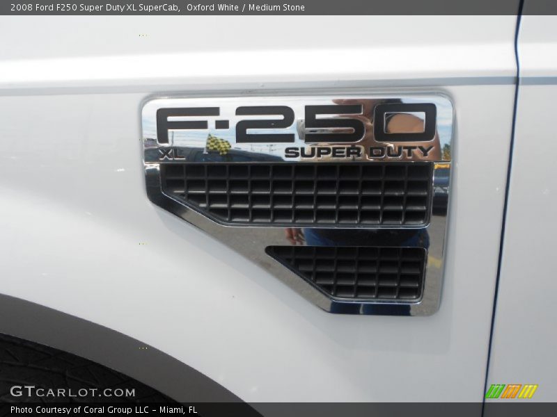  2008 F250 Super Duty XL SuperCab Logo