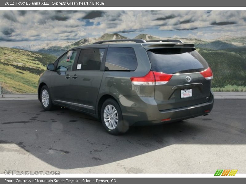 Cypress Green Pearl / Bisque 2012 Toyota Sienna XLE