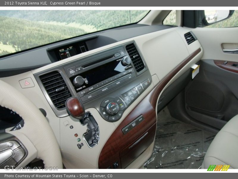 Cypress Green Pearl / Bisque 2012 Toyota Sienna XLE