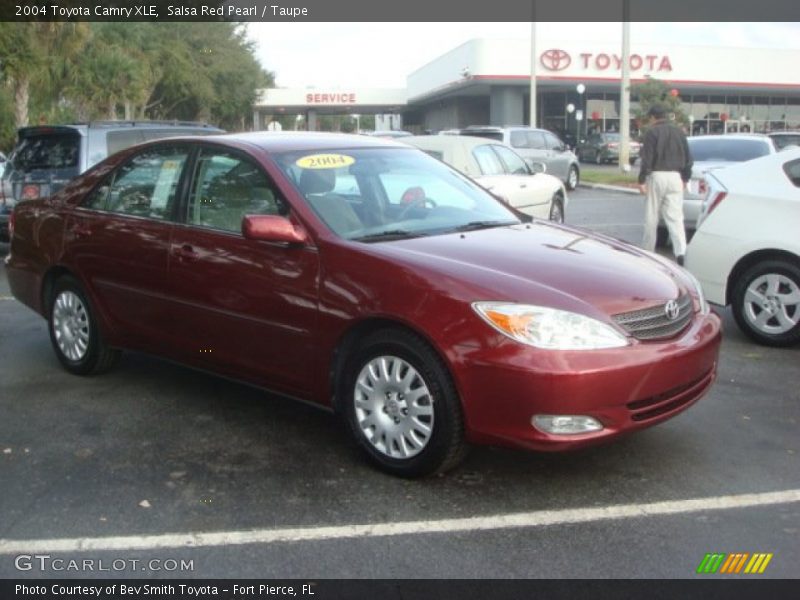 Salsa Red Pearl / Taupe 2004 Toyota Camry XLE