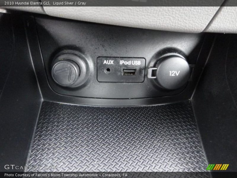 Liquid Silver / Gray 2010 Hyundai Elantra GLS