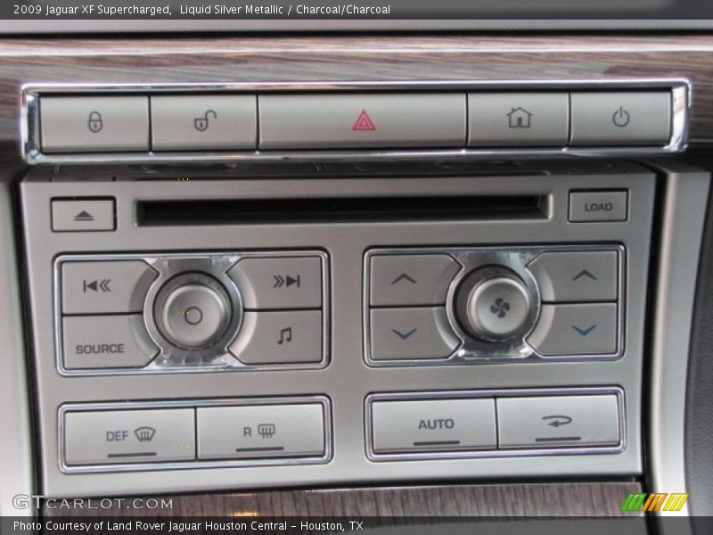 Controls of 2009 XF Supercharged