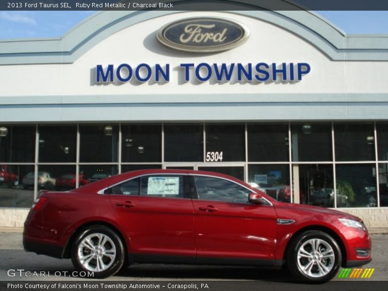 Ruby Red Metallic / Charcoal Black 2013 Ford Taurus SEL