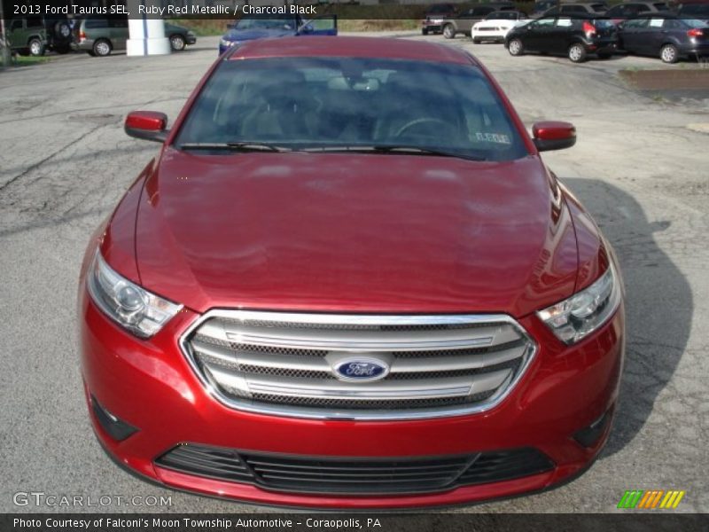  2013 Taurus SEL Ruby Red Metallic