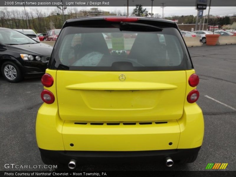 Light Yellow / Design Red 2008 Smart fortwo passion coupe