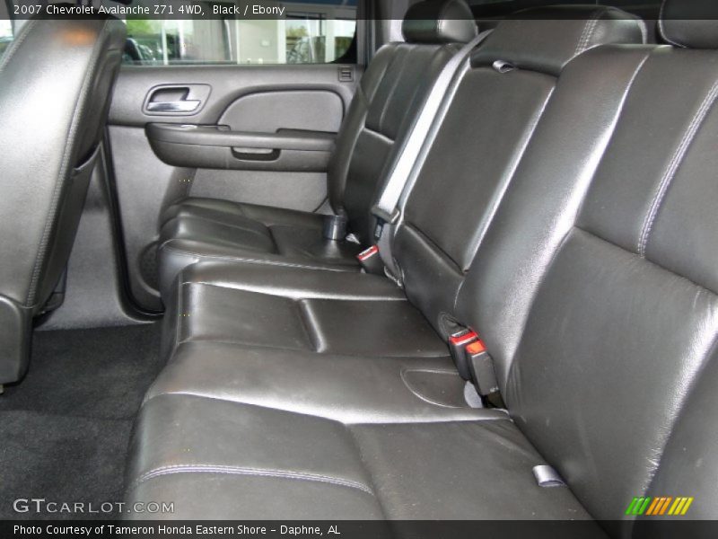Black / Ebony 2007 Chevrolet Avalanche Z71 4WD