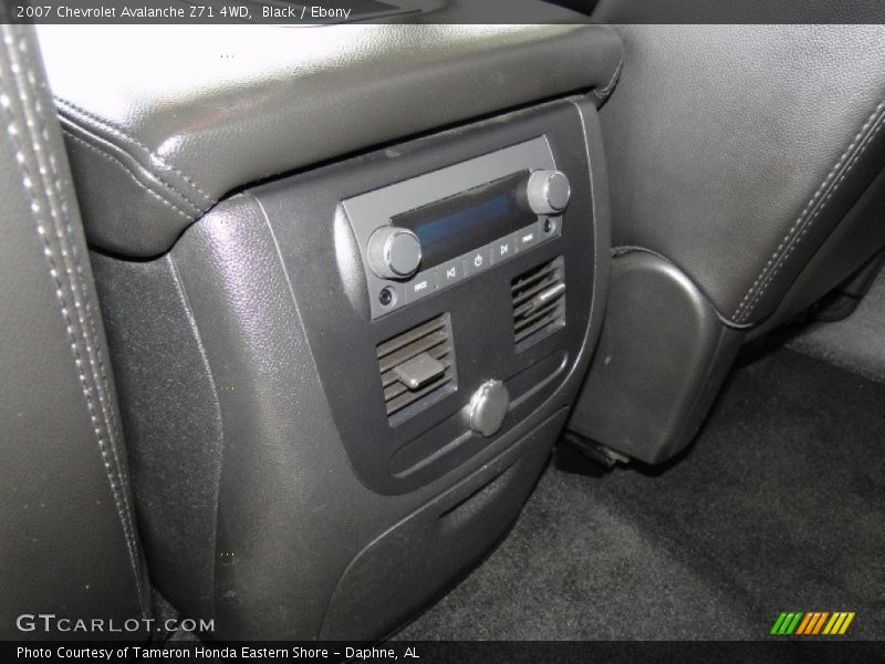 Black / Ebony 2007 Chevrolet Avalanche Z71 4WD