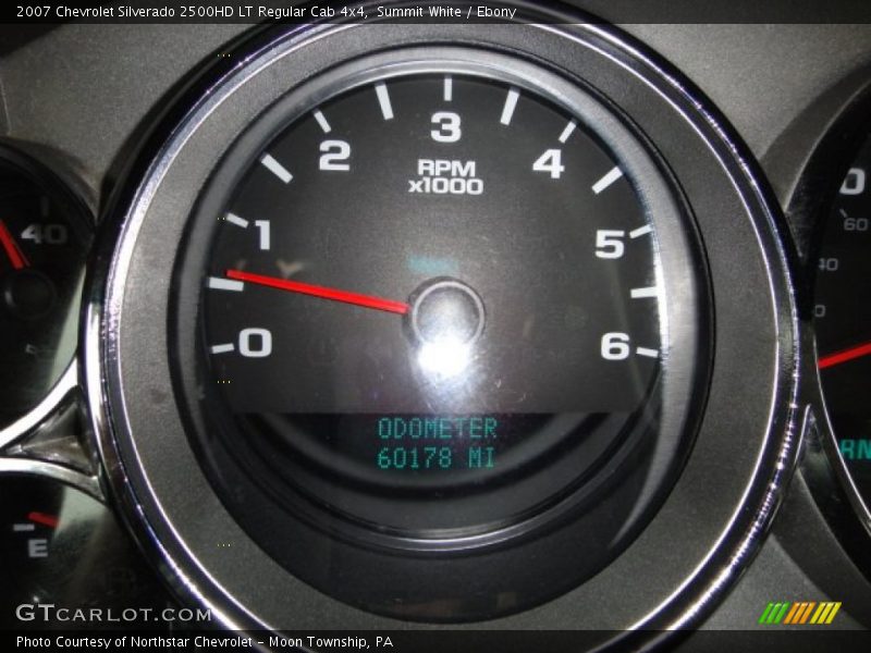 Summit White / Ebony 2007 Chevrolet Silverado 2500HD LT Regular Cab 4x4