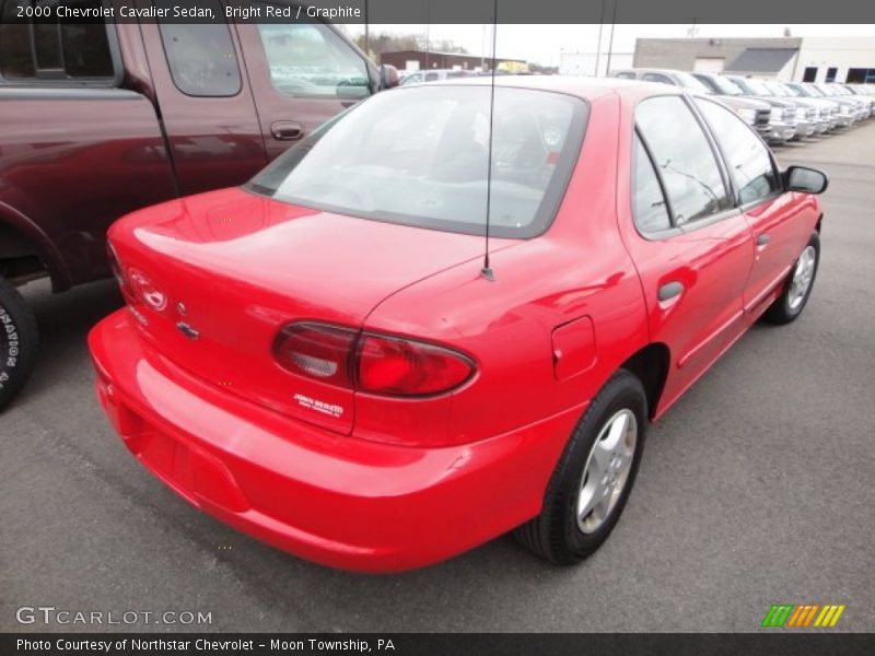 Bright Red / Graphite 2000 Chevrolet Cavalier Sedan