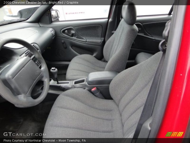 Bright Red / Graphite 2000 Chevrolet Cavalier Sedan