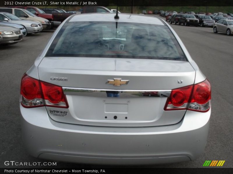 Silver Ice Metallic / Jet Black 2012 Chevrolet Cruze LT