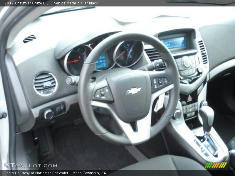 Silver Ice Metallic / Jet Black 2012 Chevrolet Cruze LT