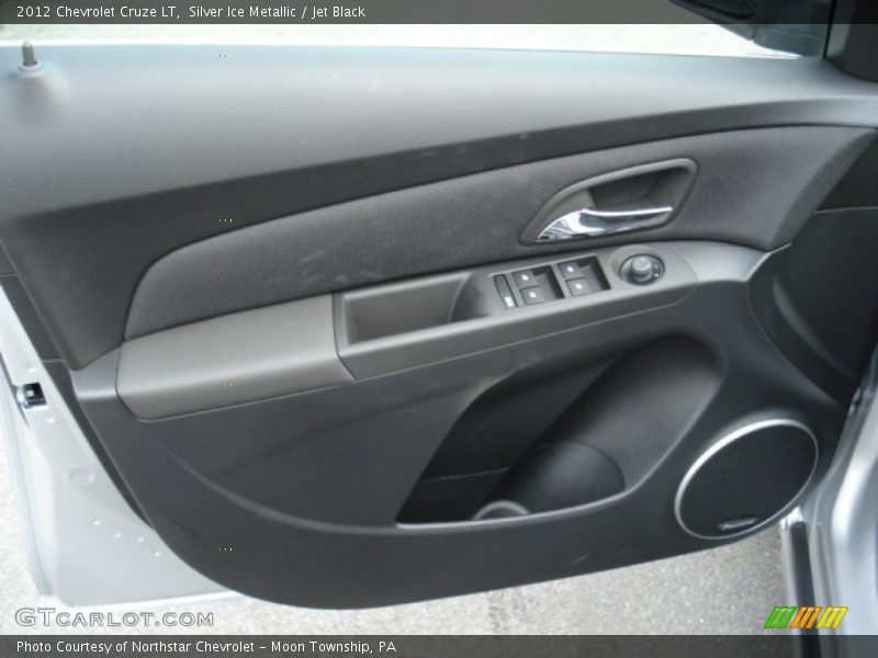 Silver Ice Metallic / Jet Black 2012 Chevrolet Cruze LT